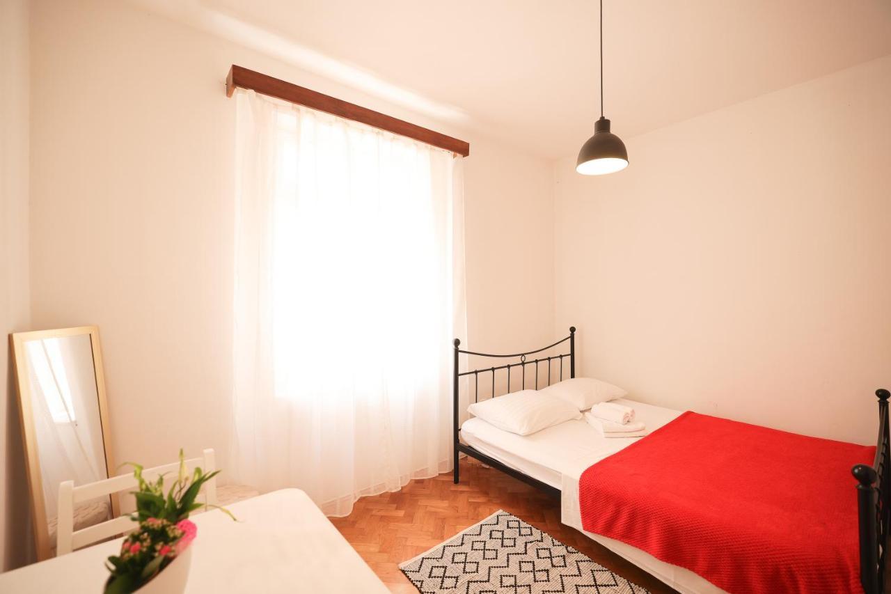 Cozy Studio Apartments In City Centar Stosija ザダル エクステリア 写真