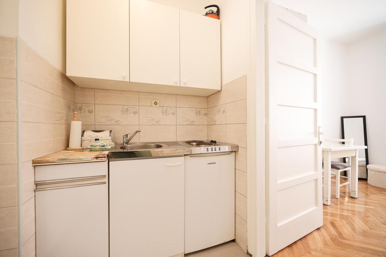 Cozy Studio Apartments In City Centar Stosija ザダル エクステリア 写真