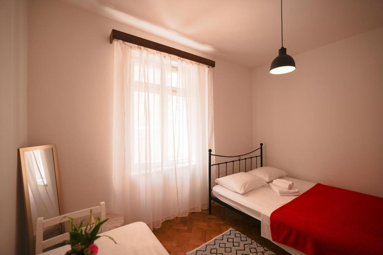Cozy Studio Apartments In City Centar Stosija ザダル エクステリア 写真