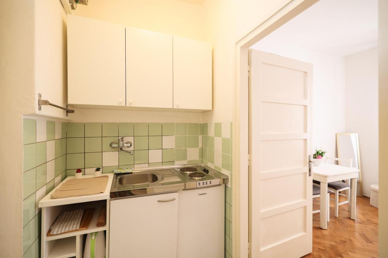 Cozy Studio Apartments In City Centar Stosija ザダル エクステリア 写真